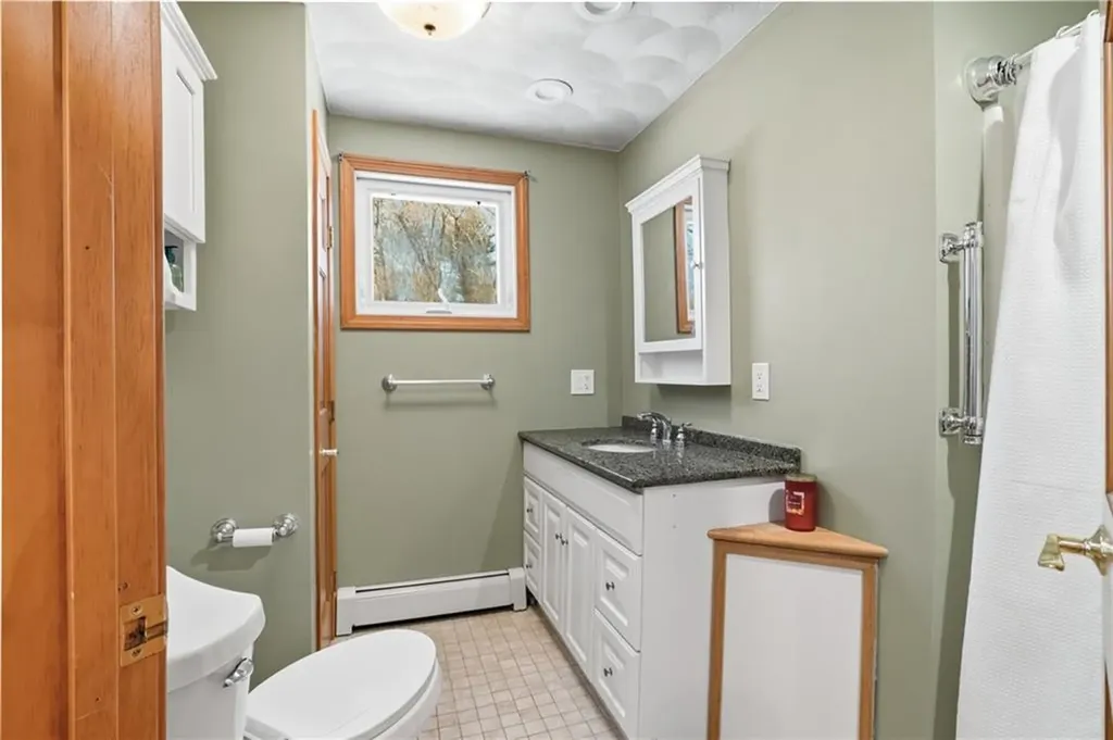 339 Hog House Hill Road Exeter RI 02822