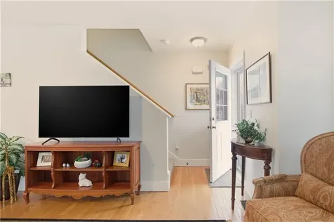 58 Sea Fare Lane Portsmouth RI 02871