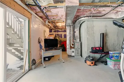 58 Sea Fare Lane Portsmouth RI 02871