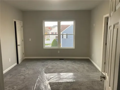 184 Avenue C Woonsocket RI 02895