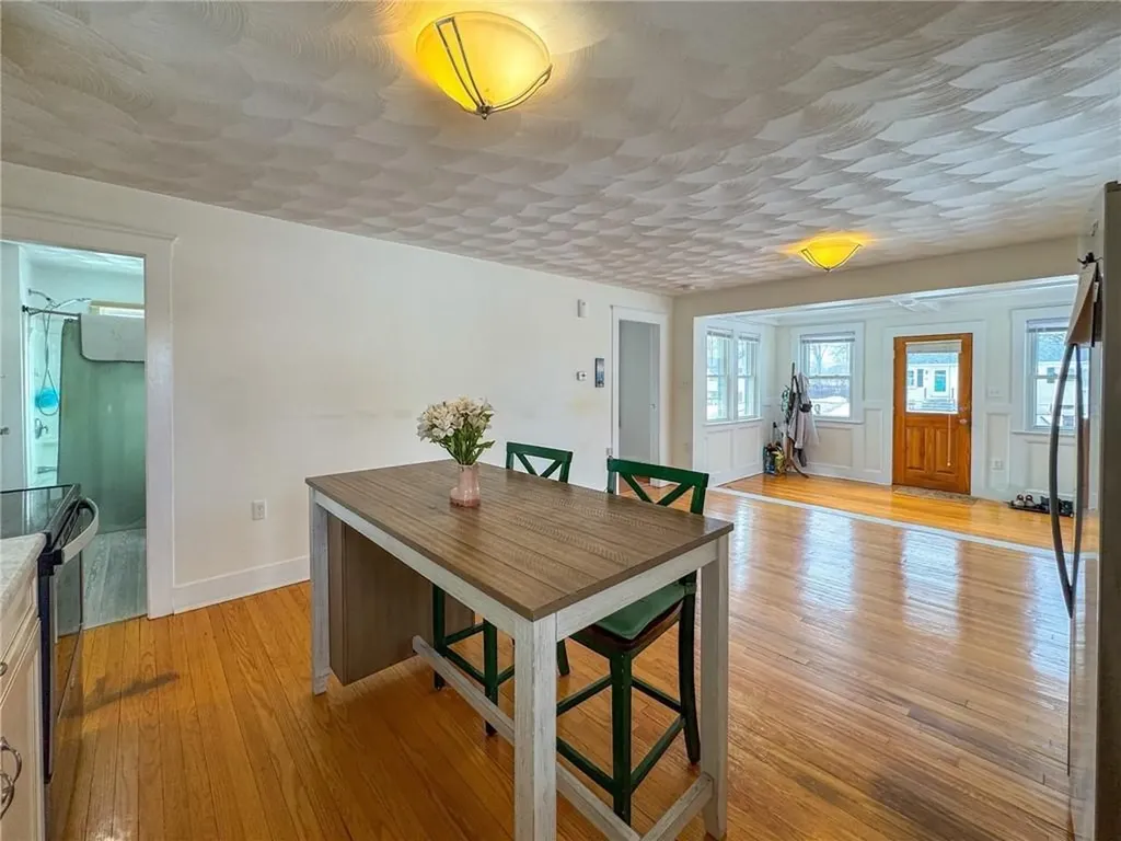 28 Burgess Drive Warwick RI 02886