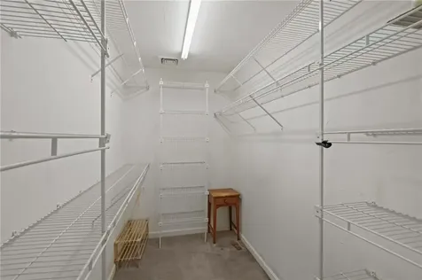 4 Read Avenue Warren RI 02885