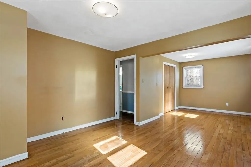 58 Swan Street East Providence RI 02914