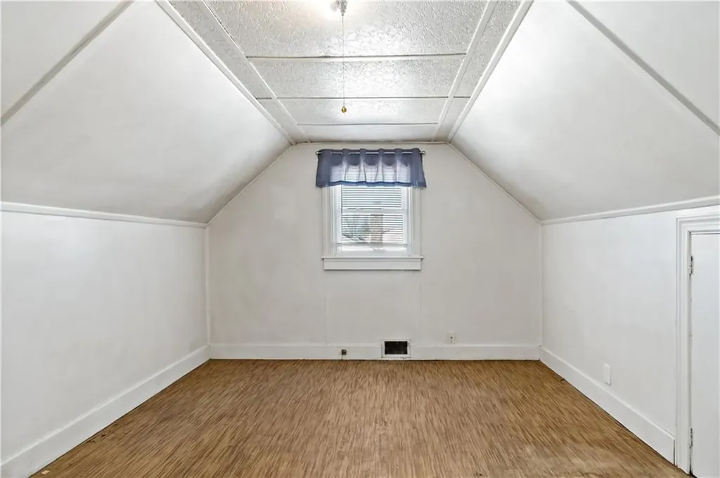 58 Swan Street East Providence RI 02914