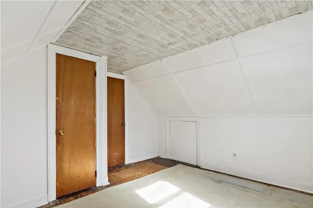 58 Swan Street East Providence RI 02914