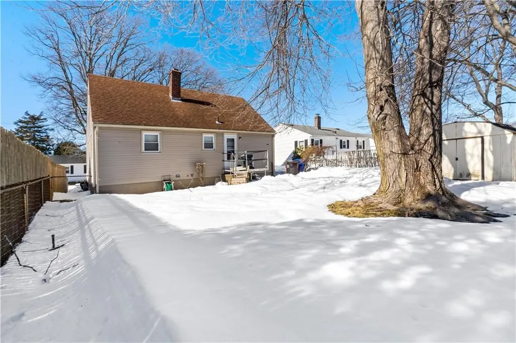 58 Swan Street East Providence RI 02914