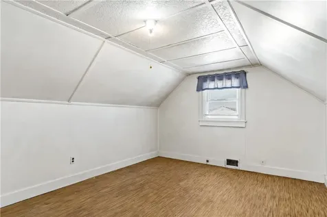 58 Swan Street East Providence RI 02914