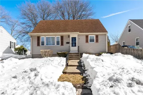 58 Swan Street East Providence RI 02914