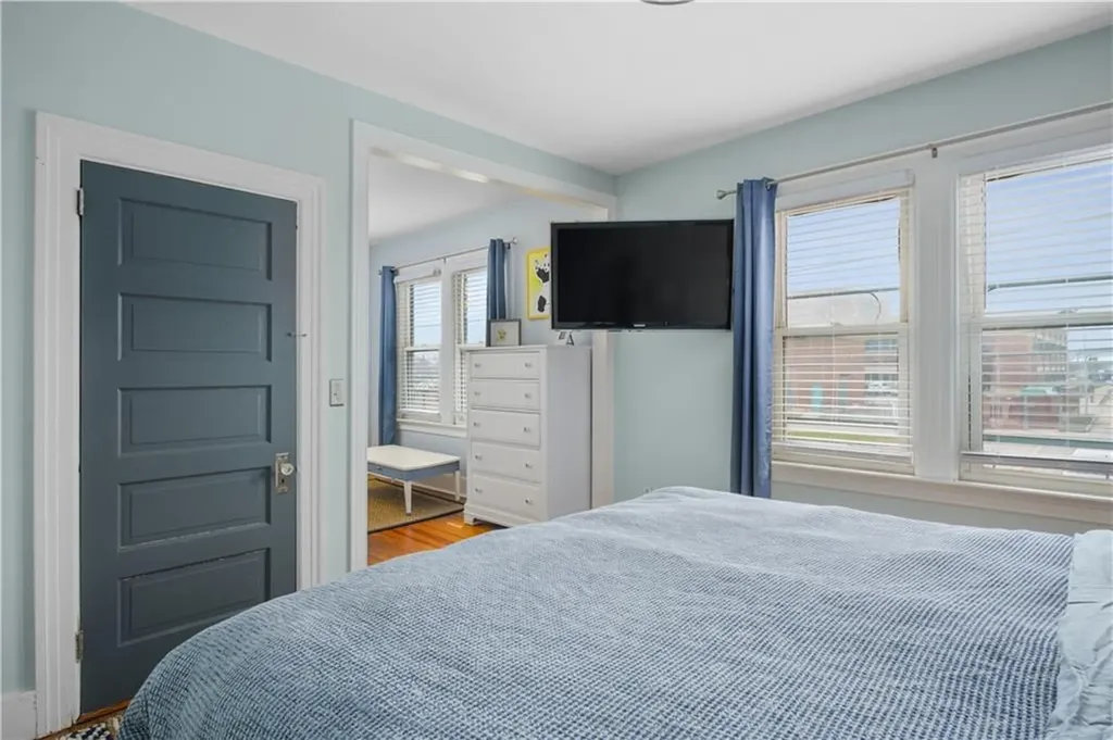 209 3rd Street Newport RI 02840