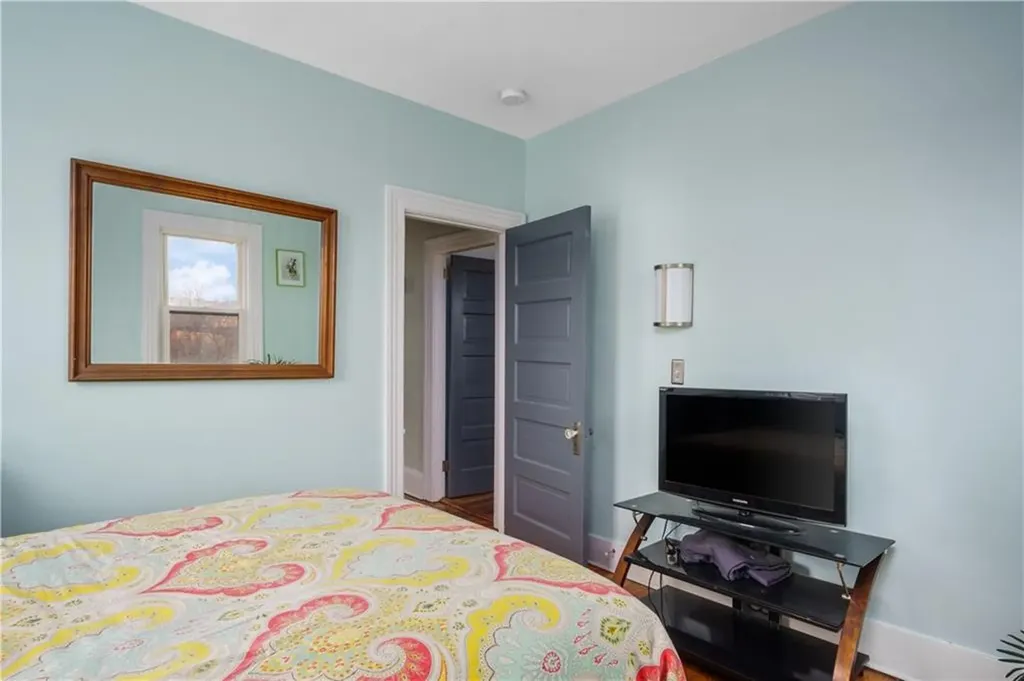 209 3rd Street Newport RI 02840