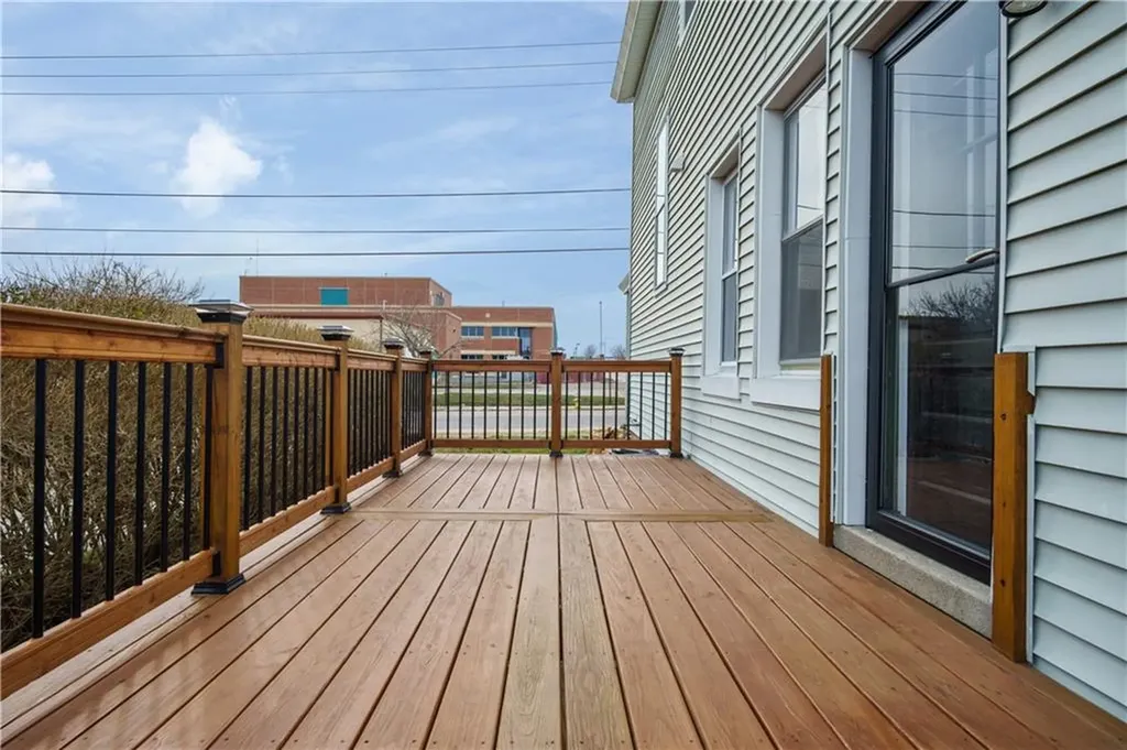 209 3rd Street Newport RI 02840