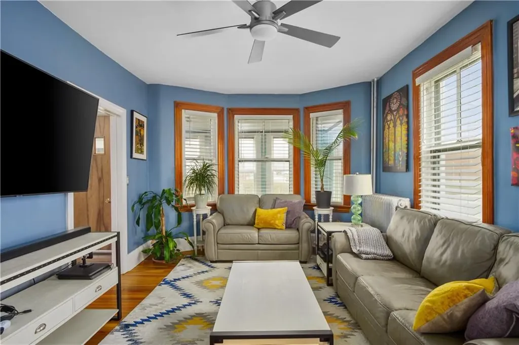 209 3rd Street Newport RI 02840