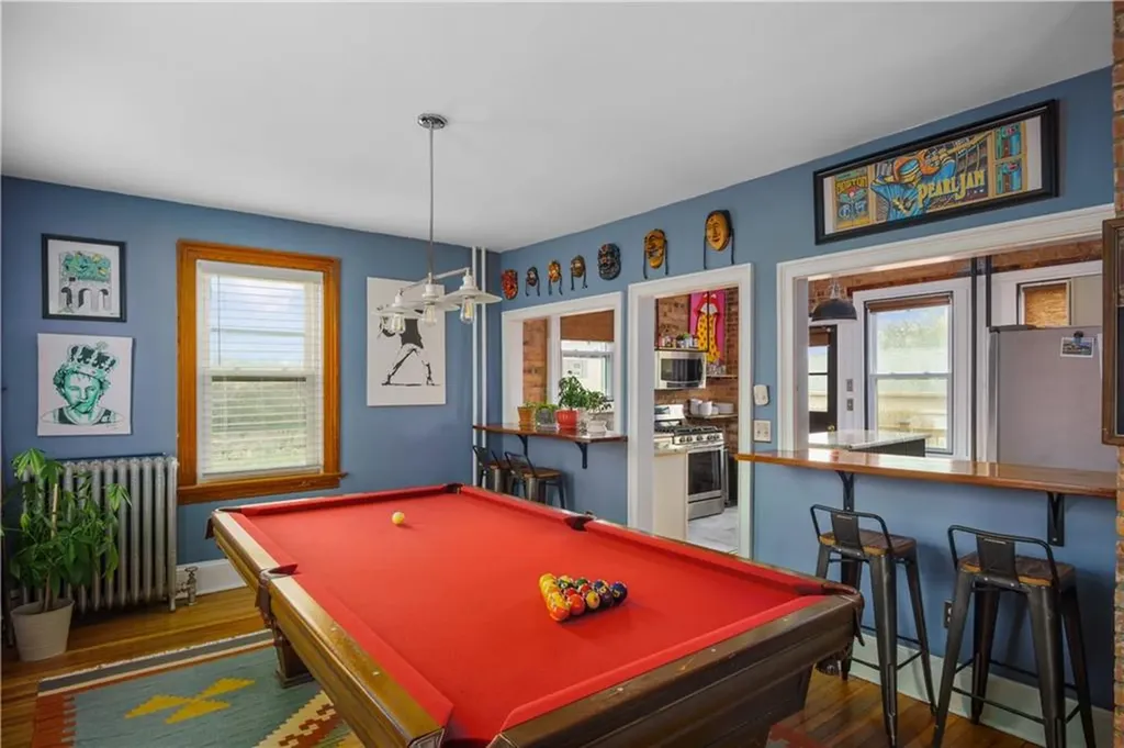 209 3rd Street Newport RI 02840