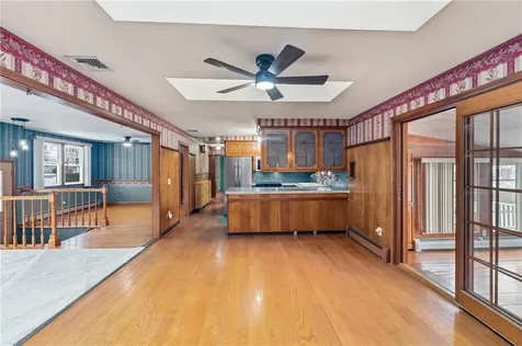 80 West View Avenue Cranston RI 02920