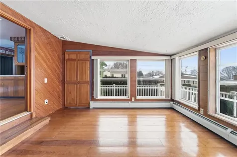 80 West View Avenue Cranston RI 02920