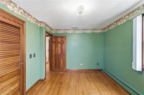 80 West View Avenue Cranston RI 02920