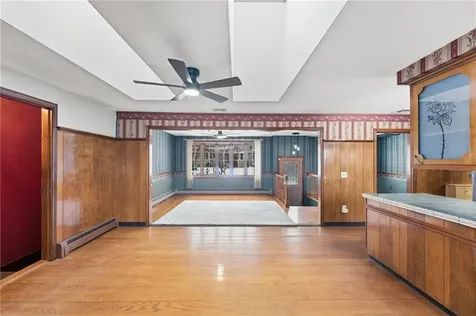 80 West View Avenue Cranston RI 02920