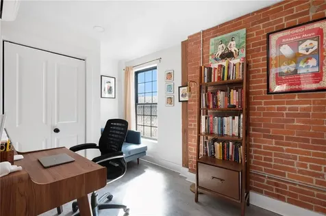 50 Ashburton Street Providence RI 02904