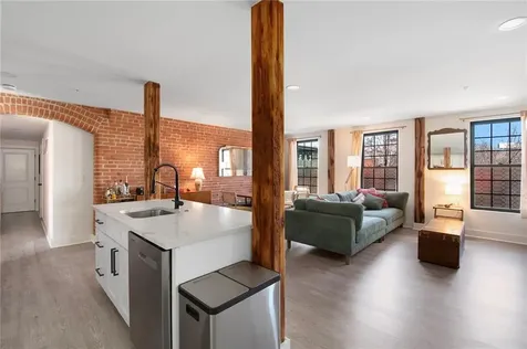 50 Ashburton Street Providence RI 02904