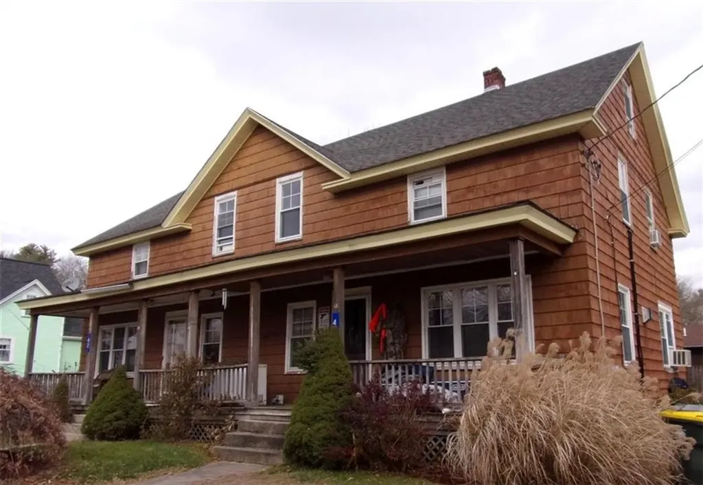 40 Remington Avenue Burrillville RI 02858