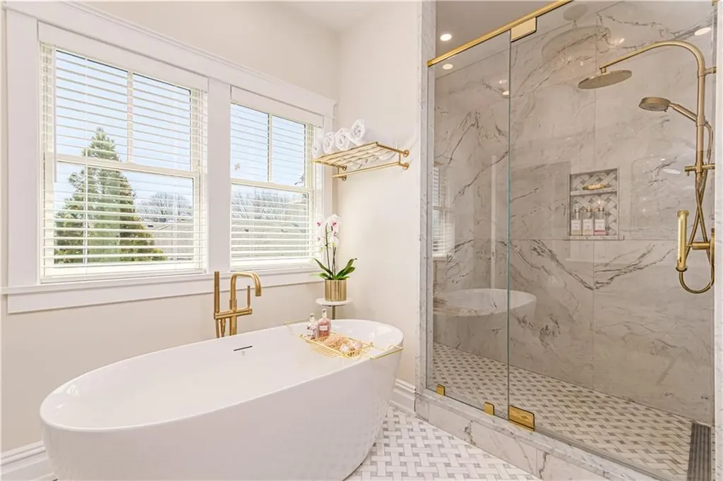 10 Coulter Street Jamestown RI 02835