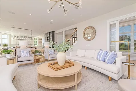 10 Coulter Street Jamestown RI 02835