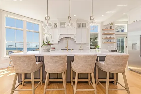 10 Coulter Street Jamestown RI 02835