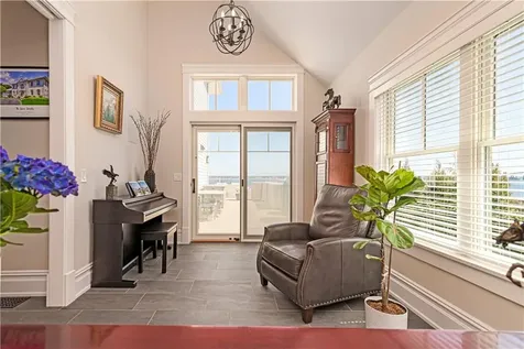 10 Coulter Street Jamestown RI 02835