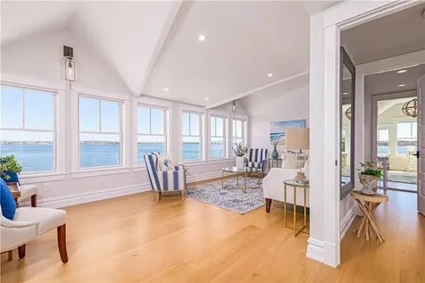 10 Coulter Street Jamestown RI 02835