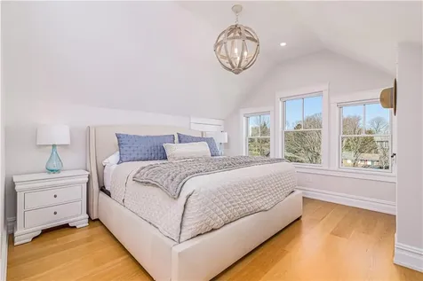 10 Coulter Street Jamestown RI 02835
