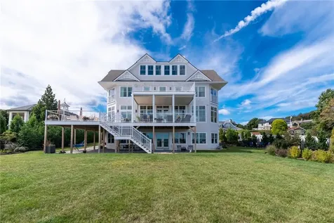 10 Coulter Street Jamestown RI 02835