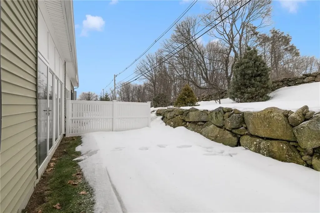 550 Wakefield Street West Warwick RI 02893