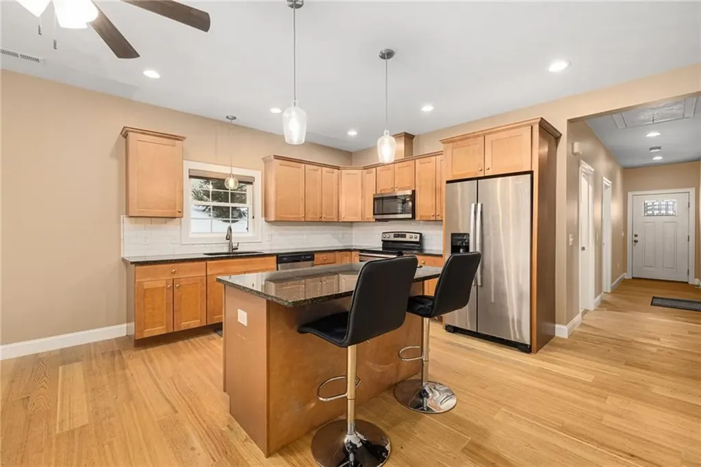 550 Wakefield Street West Warwick RI 02893