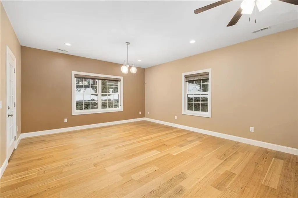 550 Wakefield Street West Warwick RI 02893