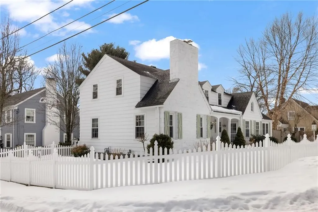 34 North Country Club Drive Warwick RI 02888