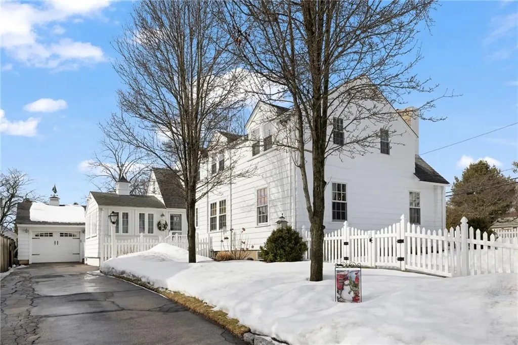 34 North Country Club Drive Warwick RI 02888