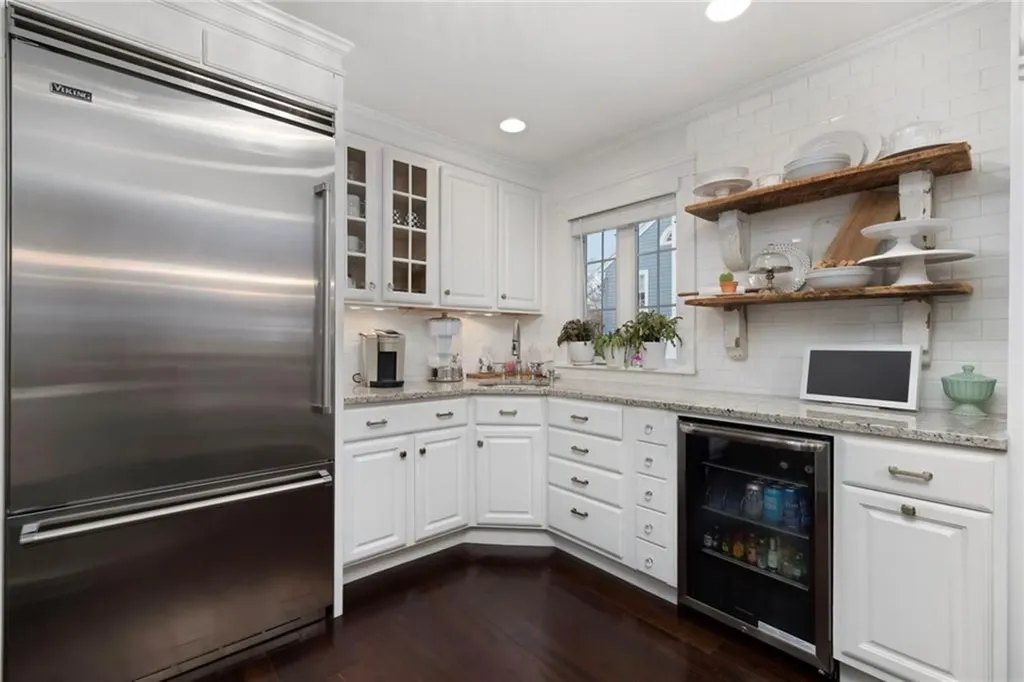 34 North Country Club Drive Warwick RI 02888