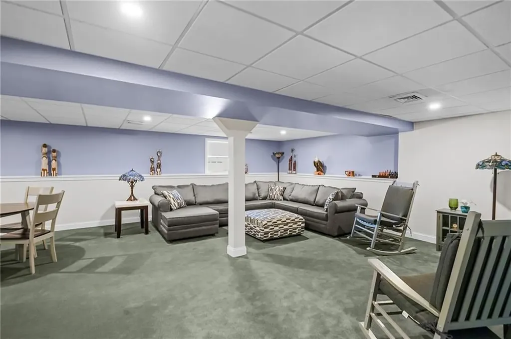 2 Justin Circle Smithfield RI 02917