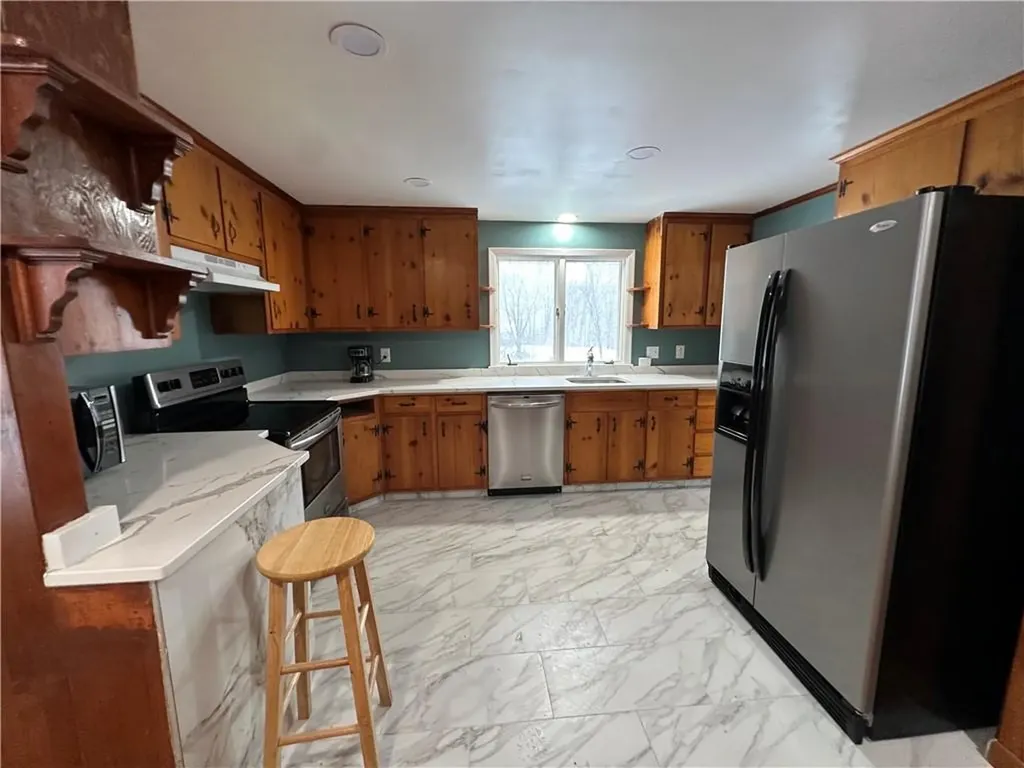 41 Hartford Pike Foster RI 02825