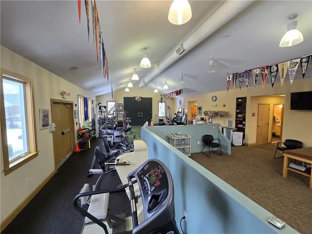 2871 Post Road Warwick RI 02886