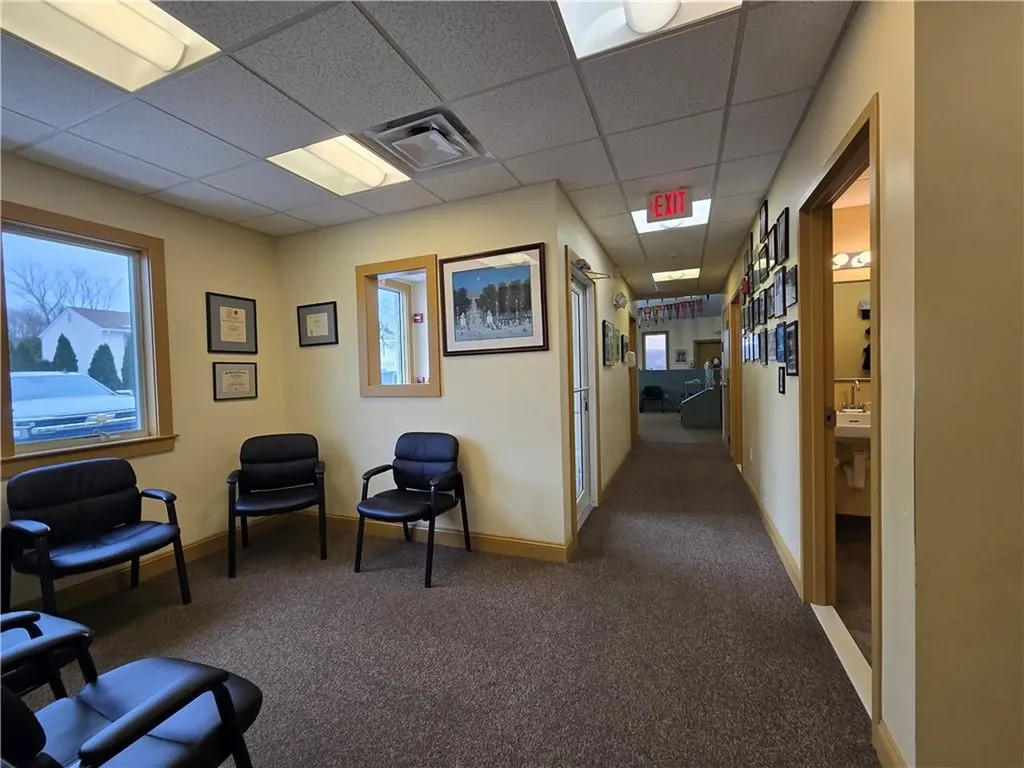 2871 Post Road Warwick RI 02886
