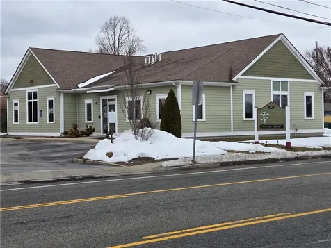 2871 Post Road Warwick RI 02886