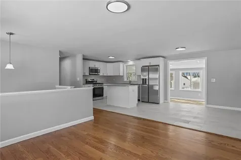 114 Burlingame Road West Warwick RI 02893