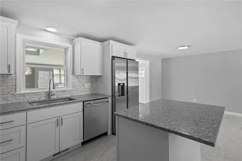 114 Burlingame Road West Warwick RI 02893