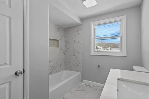 114 Burlingame Road West Warwick RI 02893