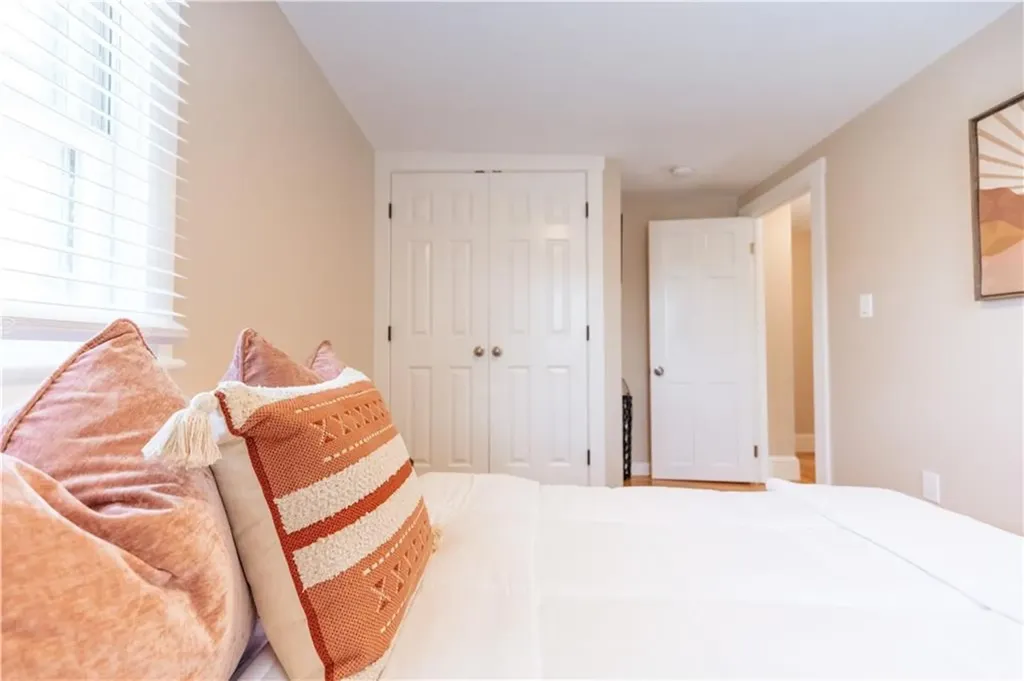 28 Dixon Street Newport RI 02840