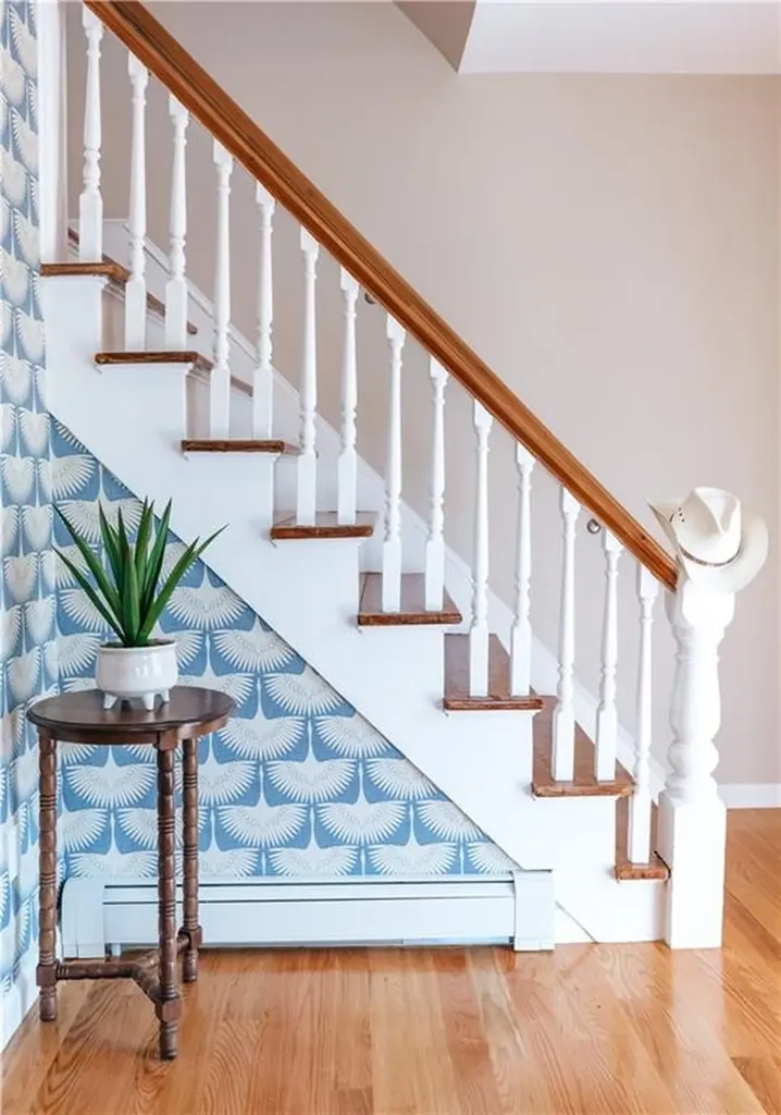 28 Dixon Street Newport RI 02840