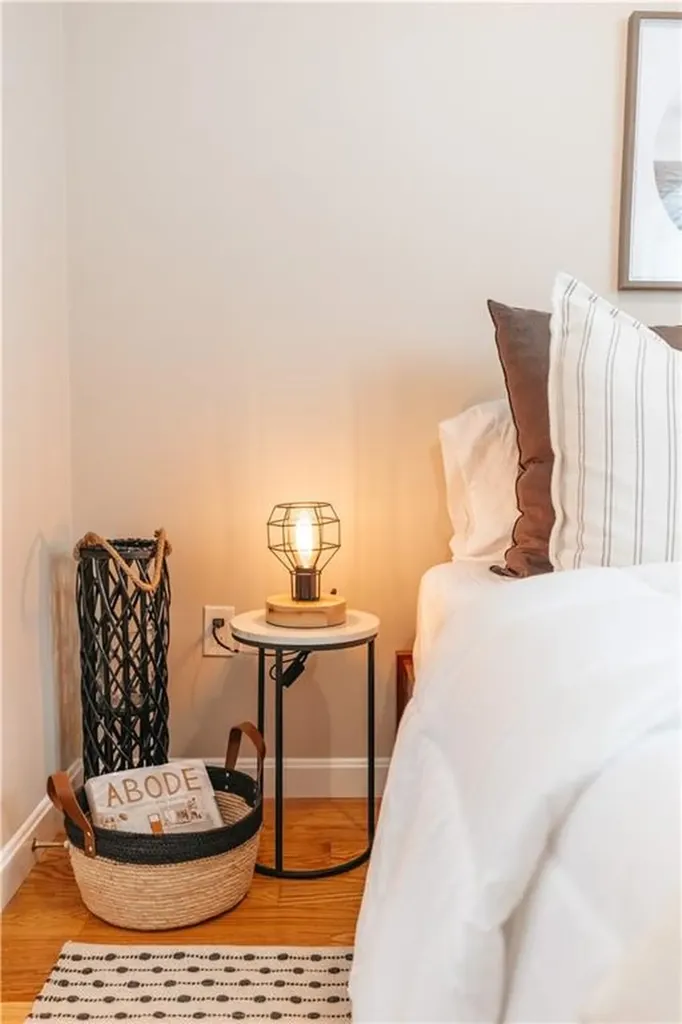 28 Dixon Street Newport RI 02840
