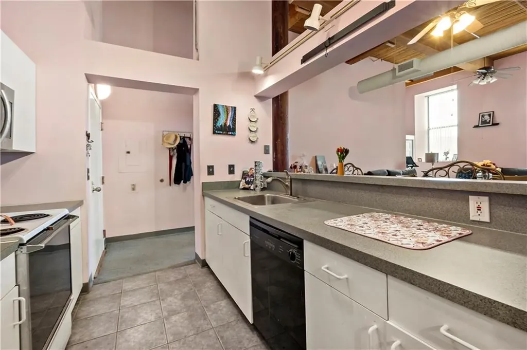 494 Woonasquatucket Avenue North Providence RI 02911