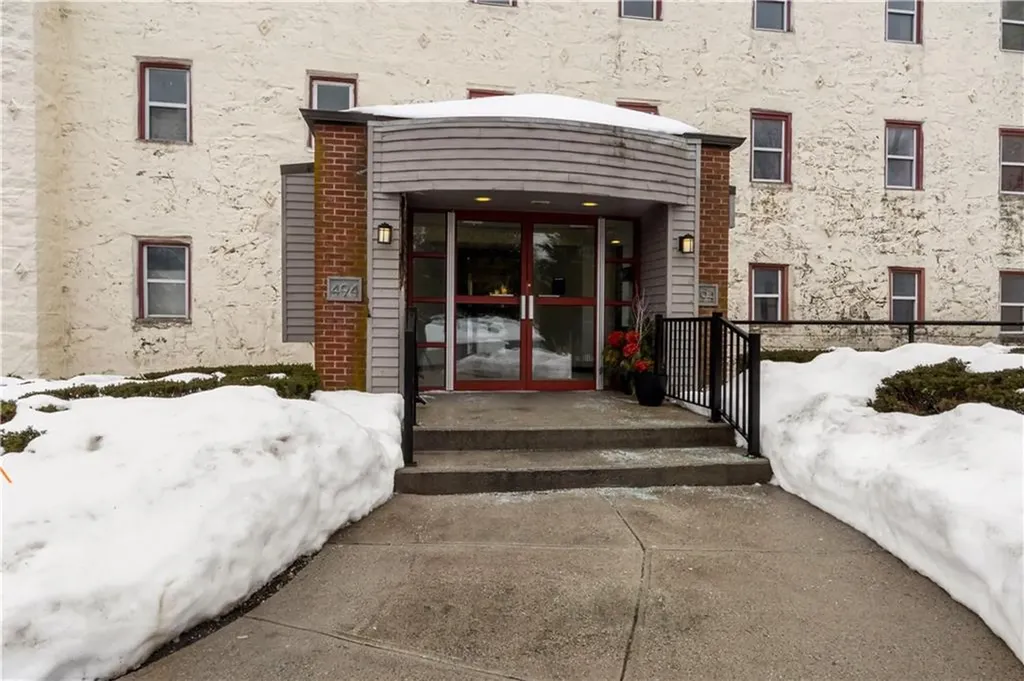 494 Woonasquatucket Avenue North Providence RI 02911